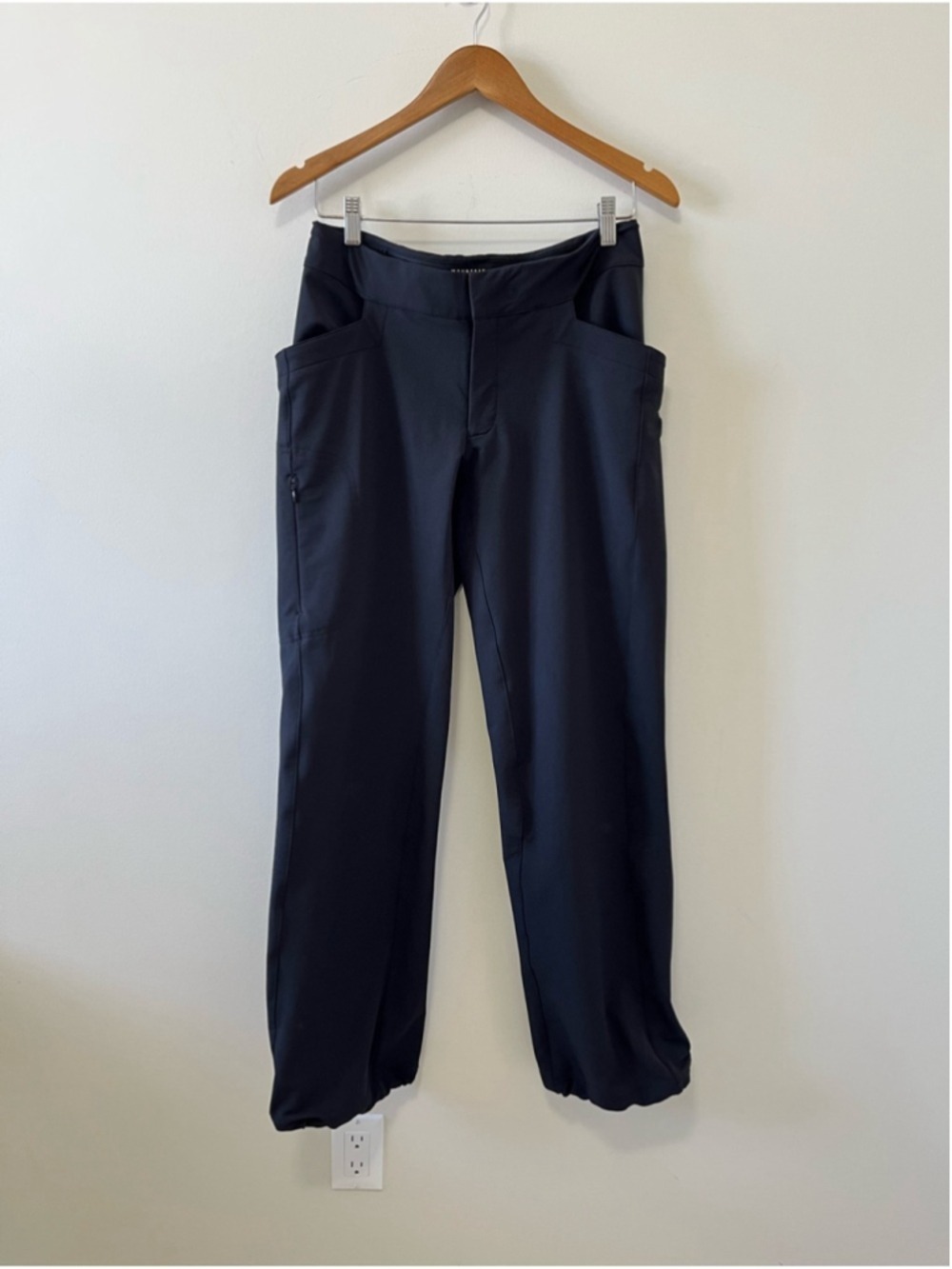 Mountain Hardwear Hiking Outdoors Pants Womens Size 8 Athletic Trail 211 OL1544